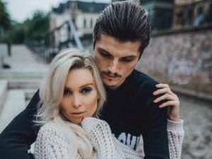 8 Foto WAG Baru MU, Pacar Cantik Marcel Sabitzer yang Lebih Tua 9 Tahun