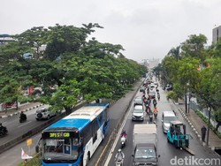 Keluh Warga Jakarta Pagi Ini: Jl Daan Mogot Makin Macet