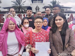 Ortu SD Pocin 1 Depok Datangi Kantor Ridwan Kamil, Adukan M Idris Ortu SD Pocin 1 Depok Datangi Kantor Ridwan Kamil, Adukan M Idris