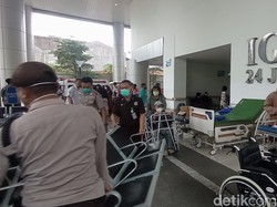 Ruang ICU RS Bandung Kiwari Terbakar, Pasien Dievakuasi