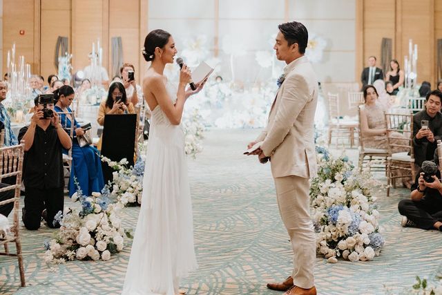 Pernikahan Mikha Tambayong dan Deva Mahenra