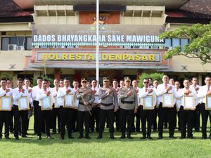 Ungkap Pembunuhan PSK Michat, 19 Polisi Dapat Penghargaan Ungkap Pembunuhan PSK Michat, 19 Polisi Dapat Penghargaan
