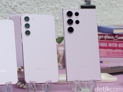 Samsung Ingin Jual Lebih Banyak HP Mahal Tahun Depan