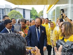 Airlangga dan Surya Paloh Bakal Bahas Koalisi dalam Pertemuan di Golkar