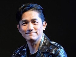 Kebiasaan Unik Tony Leung Selalu Beli 6 Tiket Saat Nonton di Bioskop