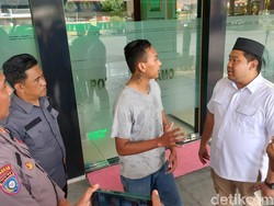 Viral Umpat Jokowi Lewat Lagu, Pemuda di Lamongan Ini Ternyata...