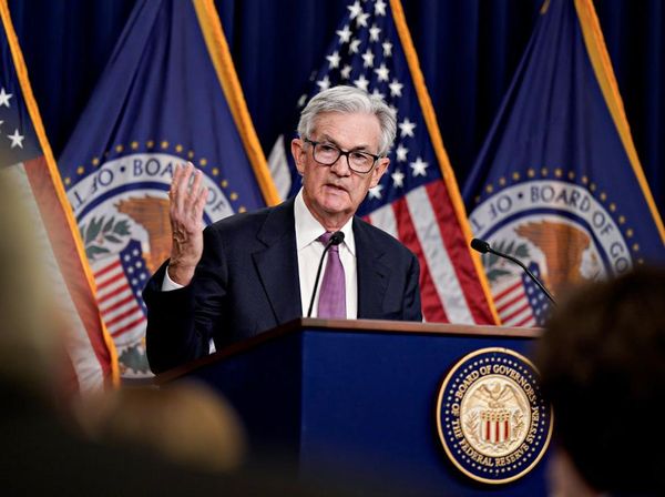 Bank Sentral AS The Fed Naikkan Suku Bunga Sebesar 0,25%