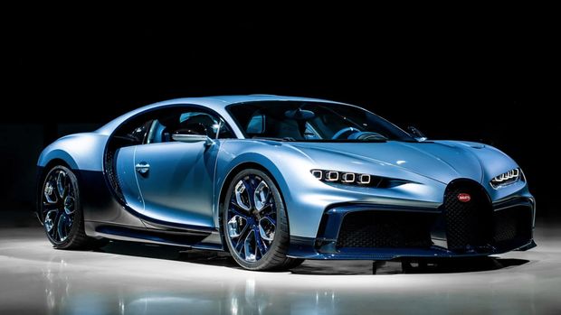 Bugatti Chiron Profilee yang cuma ada satu unit laku US$10,7 juta atau Rp160,4 miliar (kurs US$1 = Rp14.899) di lelang RM Sotheby. Ini merupakan mobil termahal yang pernah laku di pelelangan.