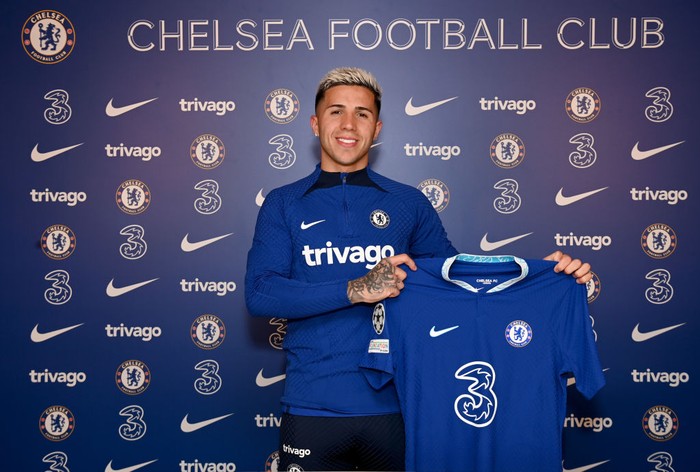 Enzo Fernandez COBHAM, ENGLAND - FEBRUARY 01: Chelsea unveil new signing Enzo Fernandez at Chelsea Training Ground on February 1, 2023 in Cobham, England. (Photo by Darren Walsh/Chelsea FC via Getty Images)