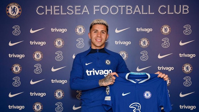 COBHAM, ENGLAND - FEBRUARY 01: Chelsea unveil new signing Enzo Fernandez at Chelsea Training Ground on February 1, 2023 in Cobham, England. (Photo by Darren Walsh/Chelsea FC via Getty Images)