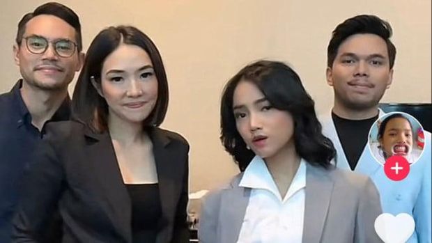 Unggahan soal Gisel dan Fuji