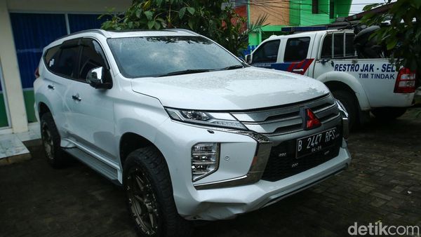 Wujud Motor-Mobil di Kasus Kecelakaan yang Tewaskan Mahasiswa UI