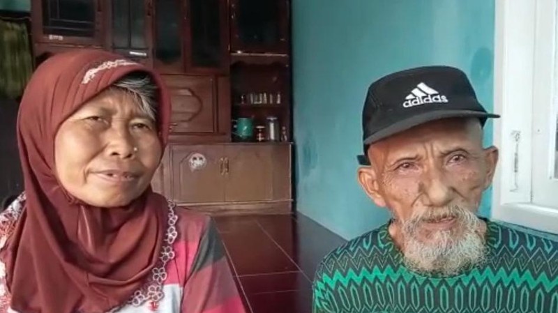 Kabar Baik dari Mak Enih dan Keluarga yang Sudah Punya Rumah Baru