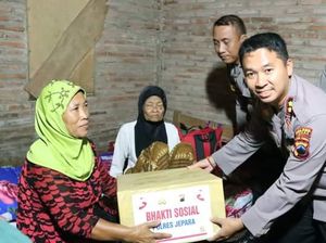 Nenek di Jepara Viral Uangnya Dirampok-Diancam Belati, Polisi Beri Sembako