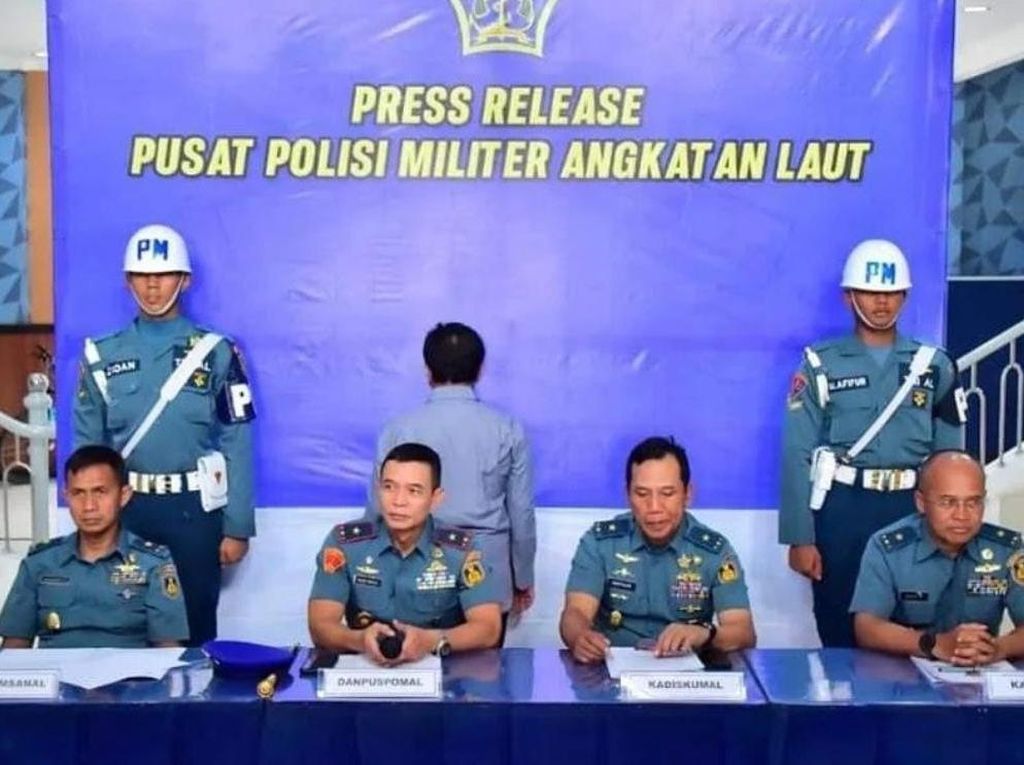 TNI AL Tangkap Perwira Tinggi Gadungan Diduga Tipu 3 Wanita