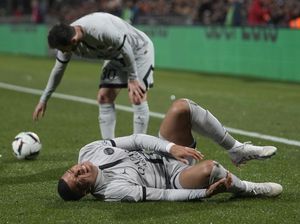 Kylian Mbappe Cedera, Terancam Absen Lawan Bayern di Liga Champions Kylian Mbappe Cedera, Terancam Absen Lawan Bayern di Liga Champions