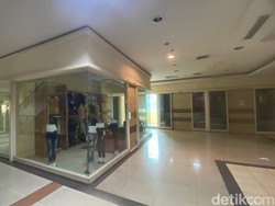 Sepinya Lucky Square Bandung, Cuma 2 Lantai yang Ada Penghuninya!