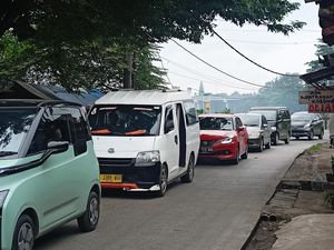 Cerita Warga Harus Putar Balik gegara Macet Pamulang, Ada Pula yang Berantem