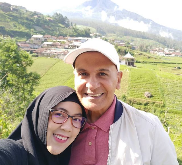 Mark Sungkar & Santi Asokamala