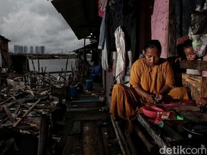 Saat Jokowi Pamer Penanganan Kemiskinan Ekstrem RI Diacungi Jempol Bank Dunia