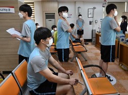 Kontroversi Usulan Bebas Wajib Militer untuk Pria Korea Beranak 3