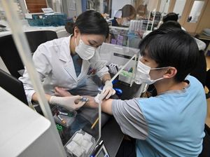 Momen Pemuda Korea Selatan Jalani Tes Kesehatan untuk Wajib Militer