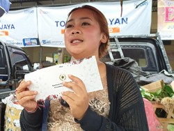 Kisah Pedagang Limau Dapat Uang Lebih-BLT Rp 1,2 Juta dari Jokowi