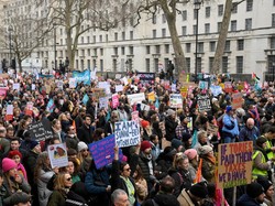 Video: Ratusan Ribu PNS Selandia Baru Mogok Kerja, Tuntut Kenaikan Upah