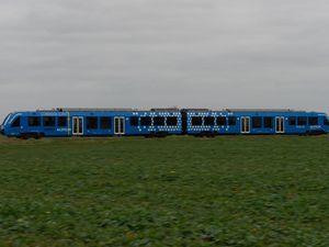 Prancis Mulai Uji Coba Kereta Hidrogen Pertamanya Prancis Mulai Uji Coba Kereta Hidrogen Pertamanya