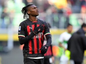 Kaka pada Leao: Kadang Meninggalkan Milan Bukan Ide Bagus