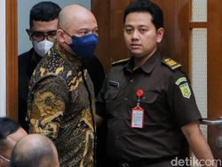 Irjen Teddy Minahasa Langsung Melawan Dakwaan Jual Sabu Sitaan