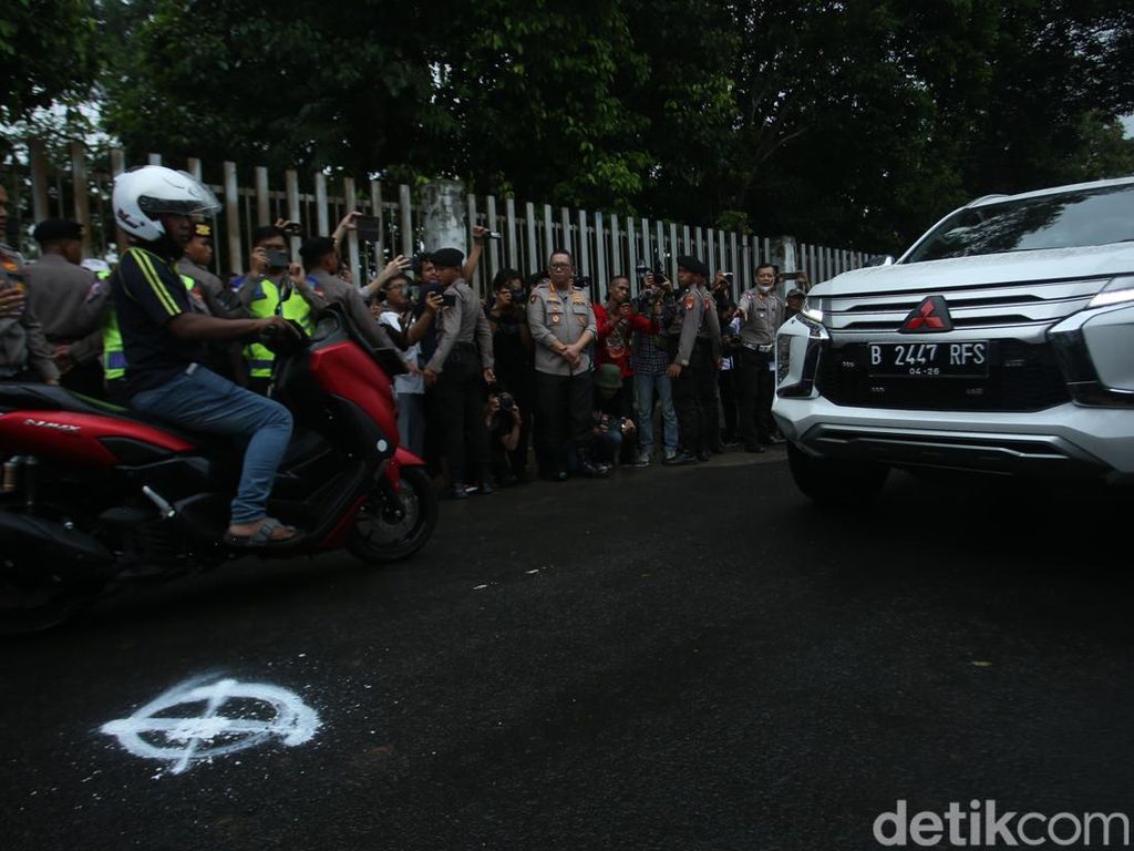 Soal Warna Mobil Berubah, Pihak AKBP Purn Eko Bantah Coba Hilangkan Bukti