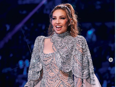 10 Pesona Thalia Marimar di Usia 51, Kembali Bergaya Jadi Gadis Pantai