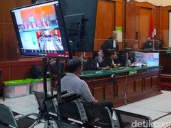 Panpel Arema FC Abdul Haris Dituntut 6 Tahun 8 Bulan Bui Kasus Kanjuruhan