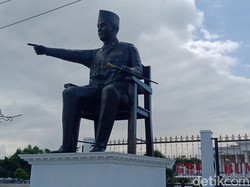 Patung Bung Karno di Grha Klaten Jadi Sorotan, Disebut Bikin Kecewa Warga