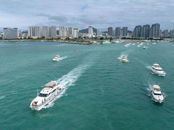 Potret Surganya Wisata Kapal Pesiar di China