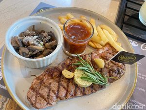 Kulineran Seru Seharian di Cipete, Ada Donat hingga Steak yang Hits Kulineran Seru Seharian di Cipete, Ada Donat hingga Steak yang Hits