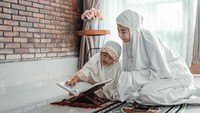 Tafsir Surah Al Isra Ayat 23 tentang Berbakti pada Orang Tua