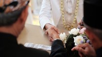 Viral Penghulu Marah Diatur Fotografer, Kemenag Ingatkan Akad Nikah Khidmat