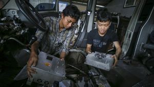 Harga Konversi Mobil Bensin ke Listrik Rp 250-900 Juta Lho!