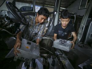 Harga Konversi Mobil Bensin ke Listrik Rp 250-900 Juta Lho!