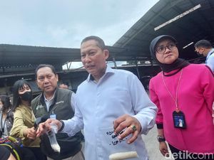 Diduga Oplos Beras Bulog, Ini Kata Pedagang Pasar Induk Cipinang