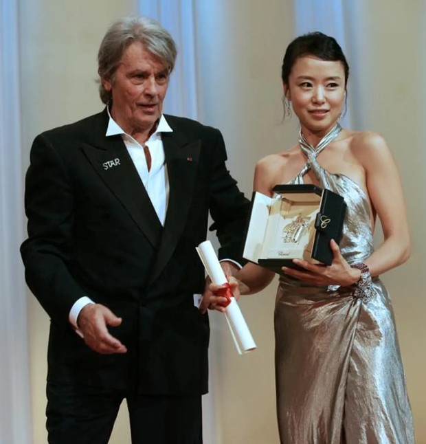 Jeon Do Yeon di Cannes Film Festival