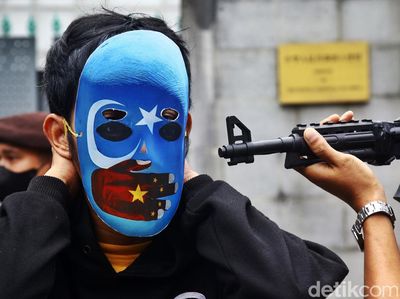 Mahasiswa Geruduk Kedubes China, Kecam Kekerasan Terhadap Muslim Uighur
