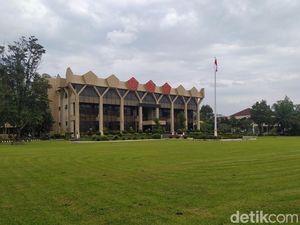 Gempa Tuban Terasa di Magelang, Warga Panik Berlarian Sambil Teriak Gempa Tuban Terasa di Magelang, Warga Panik Berlarian Sambil Teriak