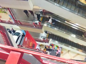 Polisi: Pria Jatuh dari Lantai 3 Mal di Bogor gegara Kecewa HP Hilang