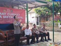Warga Curhat Nenek Sok Kenal Masuk Rumah, Kapolres Jaksel Respons Begini