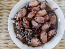 Resep Cumi Ungkep Bawang Putih dan Jahe, Lauk Nasi yang Sedap