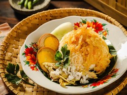 Cara Memasak Nasi Liwet Solo Pakai Rice Cooker, Cukup Pakai Bahan-bahan Ini!