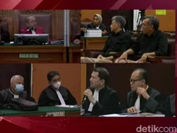 Pengacara Salah Tulis Hendra Kurniawan Jadi Hendra Kusuma, Jaksa Tertawa